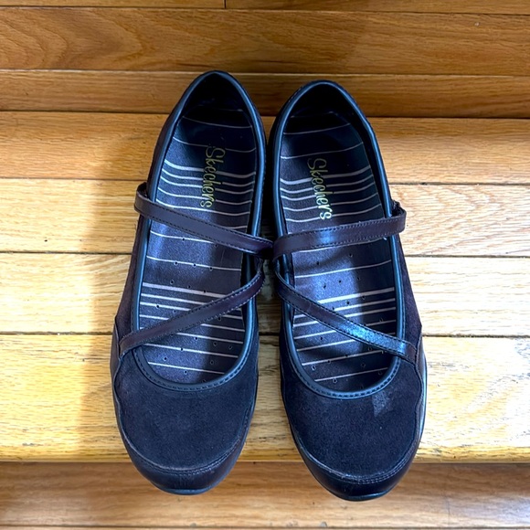 SKECHERS Chocolate Brown Slip-On Velcro strap Walking Shoes Size 8 - Picture 3 of 12